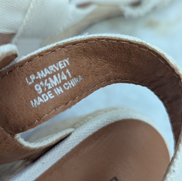 Lucky Brand Woman's  Wedge Shoes Size 9.5 M - Picture 14 of 14